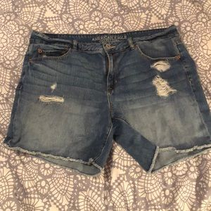 American eagle midi shorts